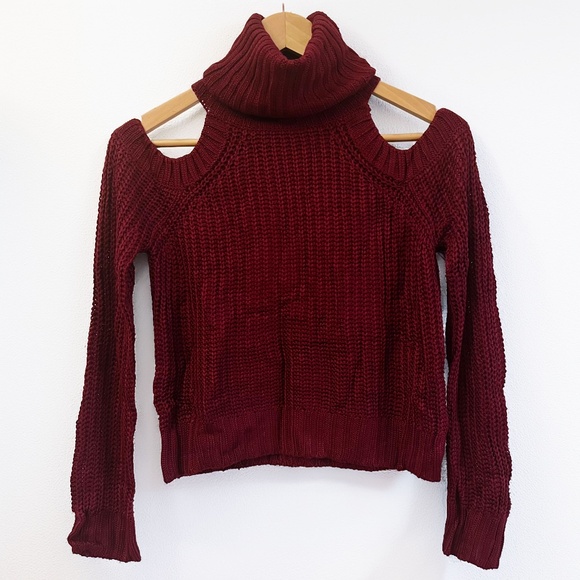 Hayden | Cold Shoulder Cable Knit Sweater Crop in Wine | Turtle Neck | M - Picture 1 of 7